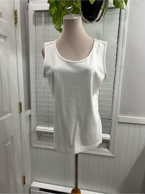 Lands' End White Scoop Neck Tank